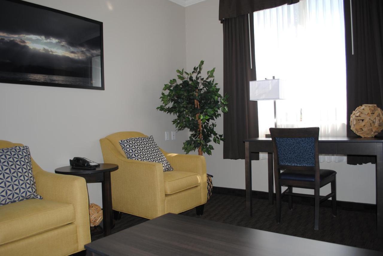 Days Inn & Suites By Wyndham Lindsay Exteriér fotografie