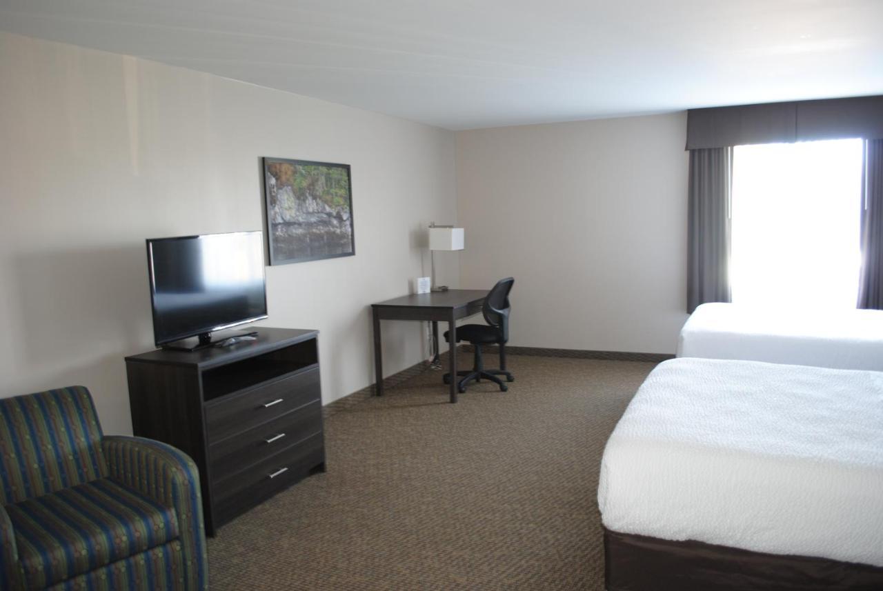 Days Inn & Suites By Wyndham Lindsay Exteriér fotografie