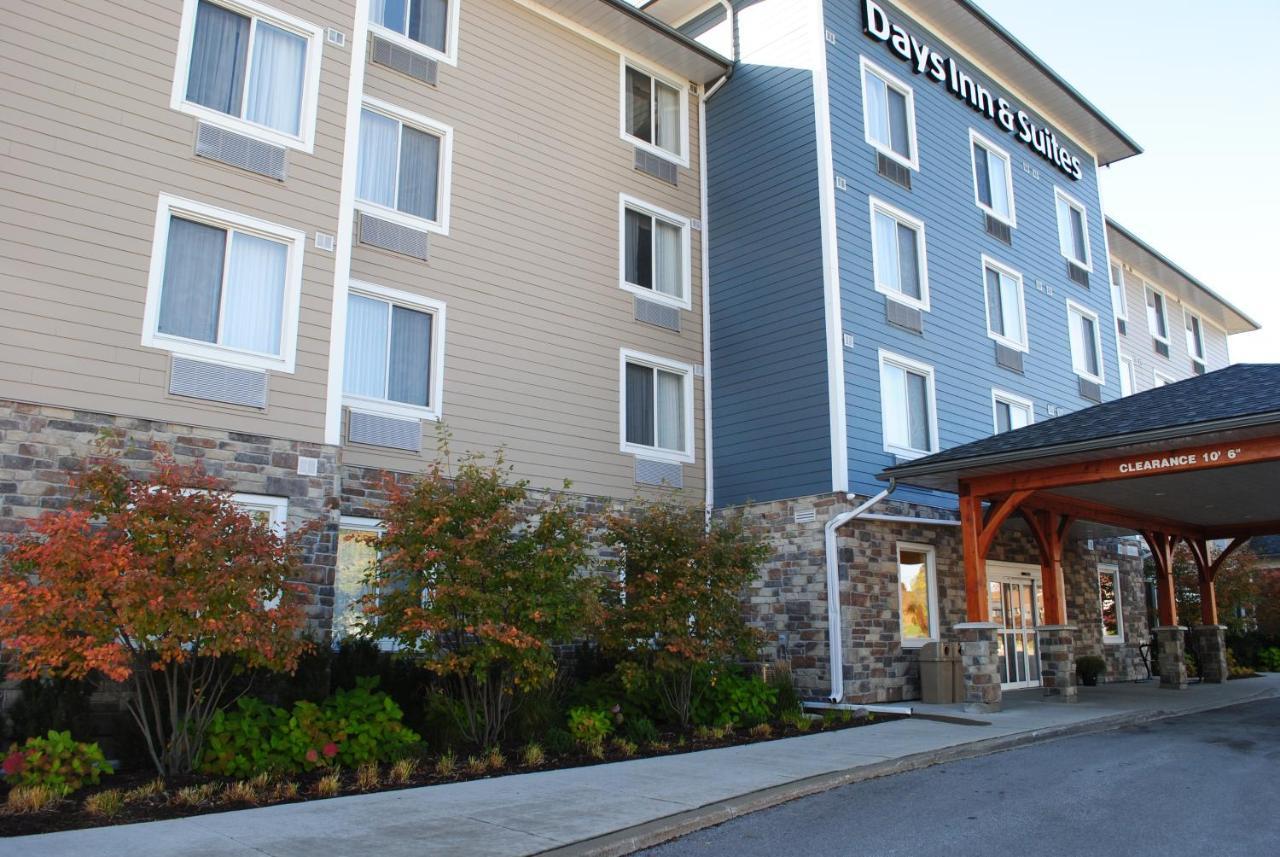 Days Inn & Suites By Wyndham Lindsay Exteriér fotografie
