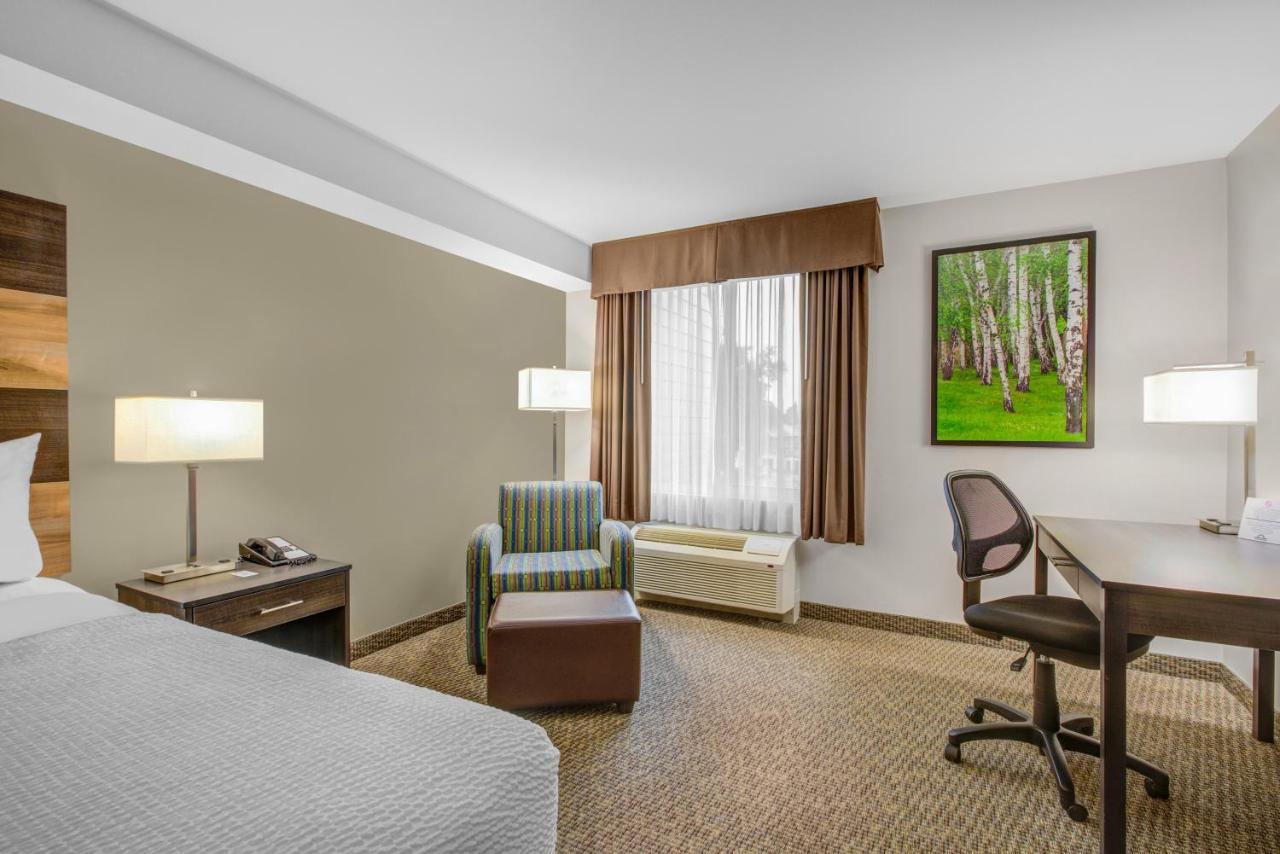 Days Inn & Suites By Wyndham Lindsay Exteriér fotografie