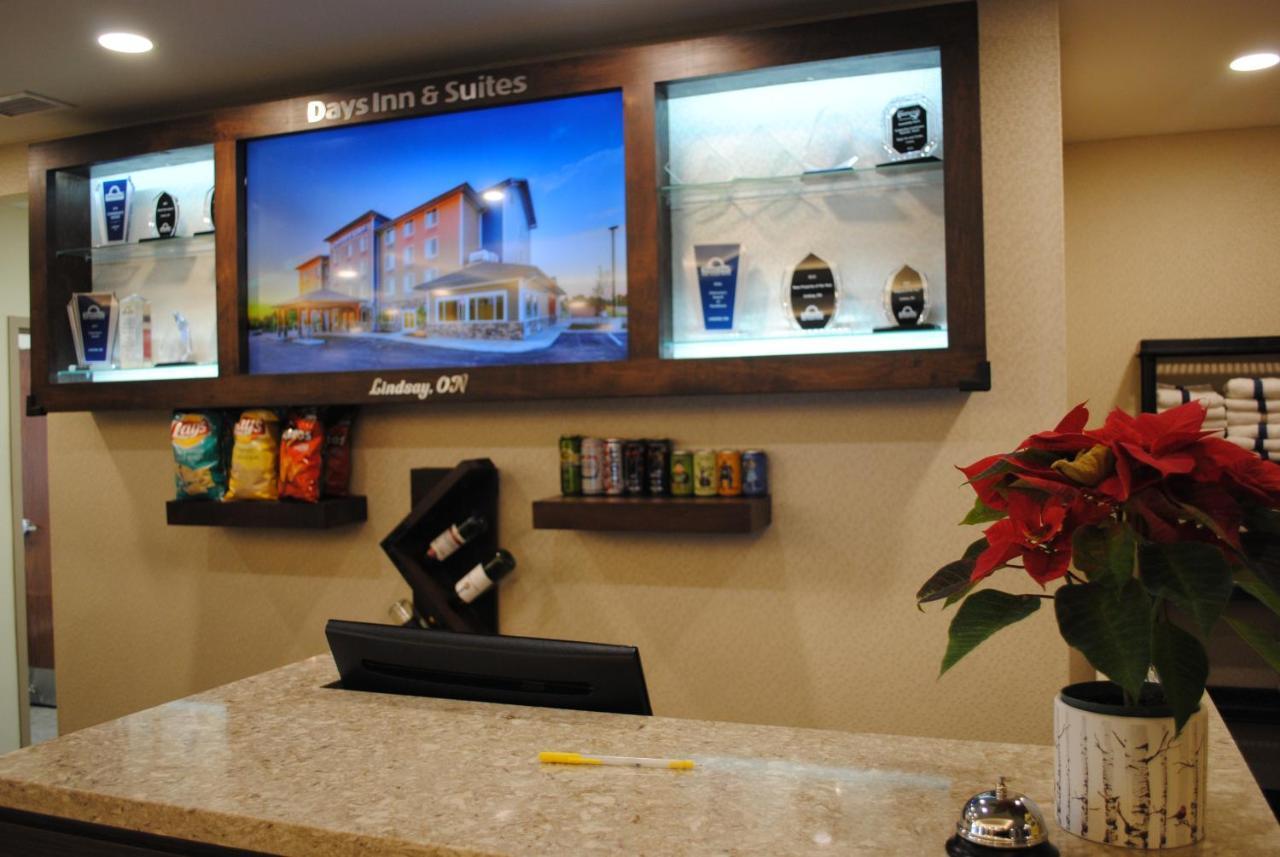 Days Inn & Suites By Wyndham Lindsay Exteriér fotografie